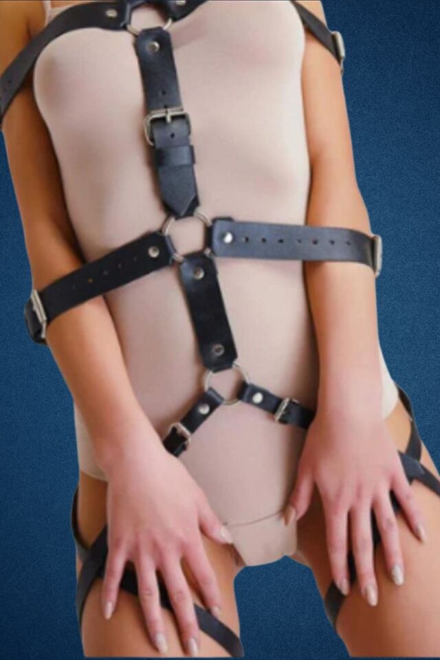 Deri Ayarlanabilir Kalçadan Destekli Kısıtlayıcı Fantazi Harness