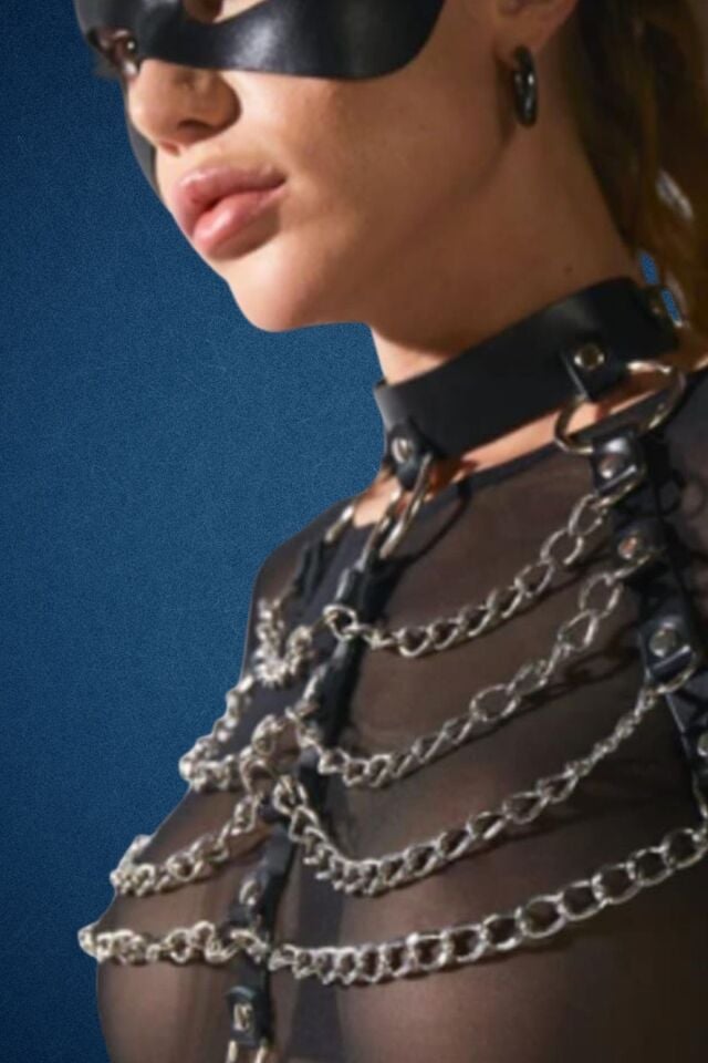 Göğüsten Zincir Detaylı,Belden Bağlamalı Jartiyer Deri Fantazi Harness Set