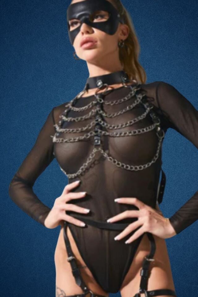 Göğüsten Zincir Detaylı,Belden Bağlamalı Jartiyer Deri Fantazi Harness Set