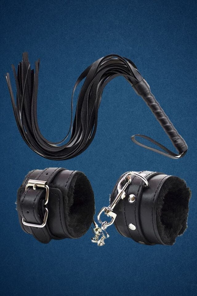 Kelepçe, Kırbaç 2'Li Deri Fantazi Harness