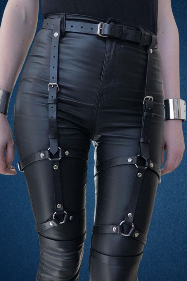 Bacak Ve Pantolon Üstüne Harness Deri  Aksesuar
